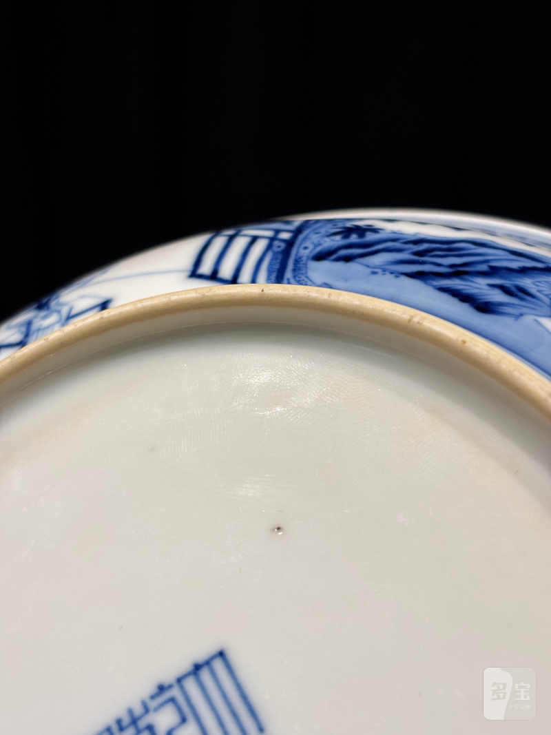 清乾隆 青花内岁寒三友外婴戏图盘 - 图14